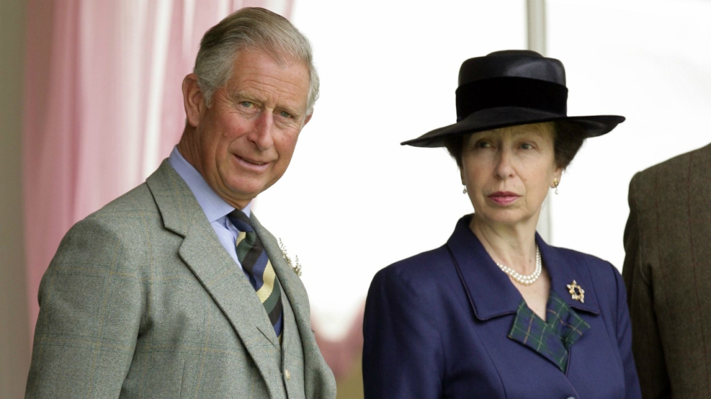 El príncipe Carlos surgió como el más trabajador de la familia real británica en 2019, según «The Times»
