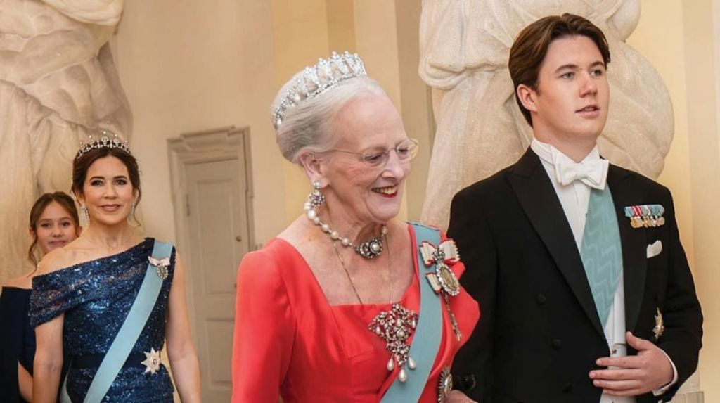 Margarita II sigue siendo la más popular de la monarquía danesa sin ánimos de abdicar
